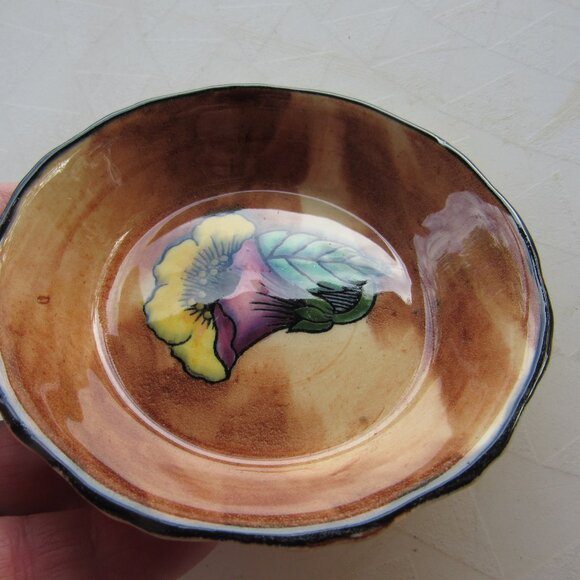 Vintage R & K Tunstall English Porcelain Small Floral Dish - Picture 2 of 4